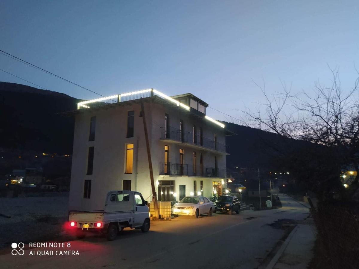 Hotel Marliza Mestia Exterior foto